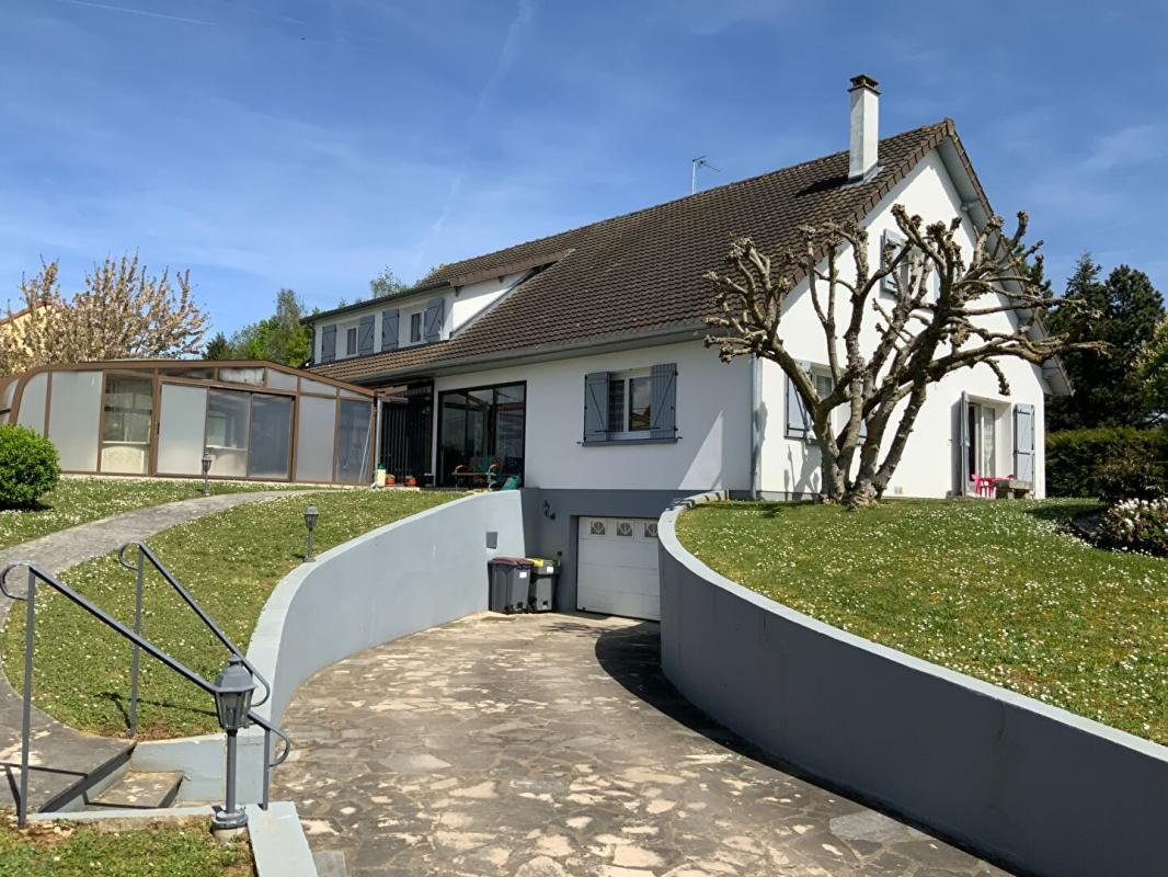 Maison familiale d'exception - Volumes, Luminosité et Confort absolu à Ville Saint Jacques