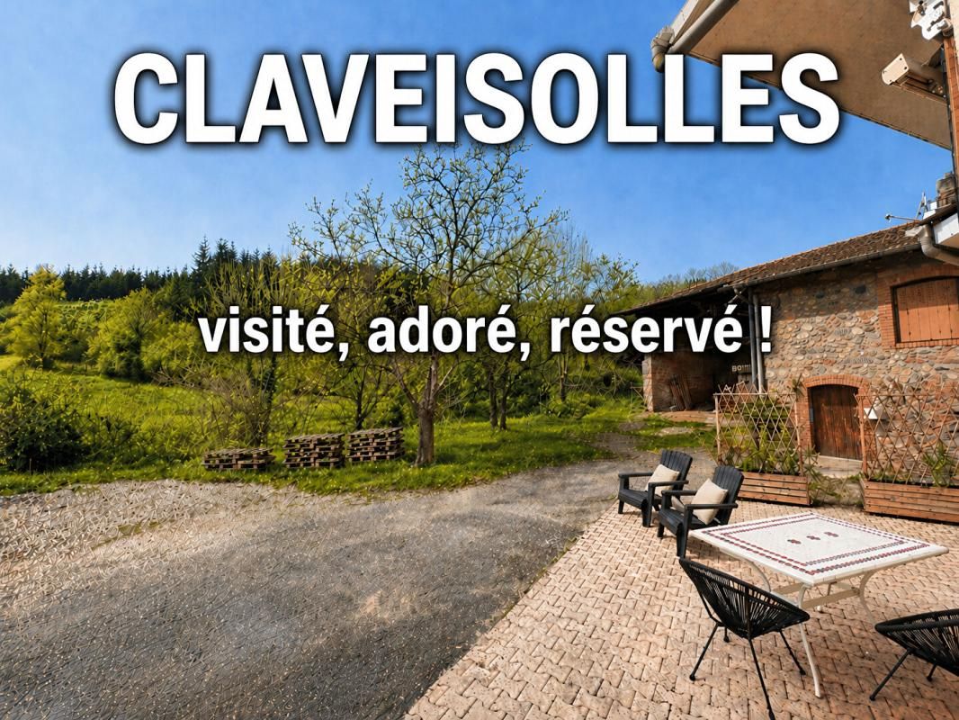 CLAVEISOLLES. Petite maison cocoon 3 pièces 93 m2 avec terrasse et terrain au calme