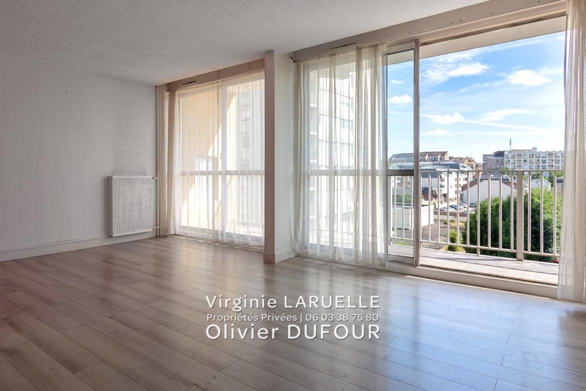 Rouen Centre appartement T5 balcon cave 2 parking