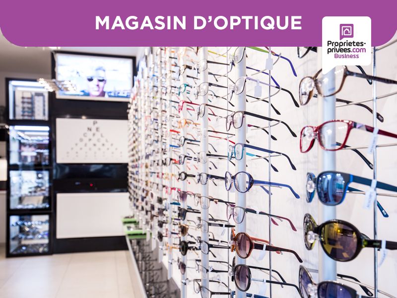 75020 PARIS - OPTIQUE LUNETTERIE - SUR RUE À GRAND PASSAGE