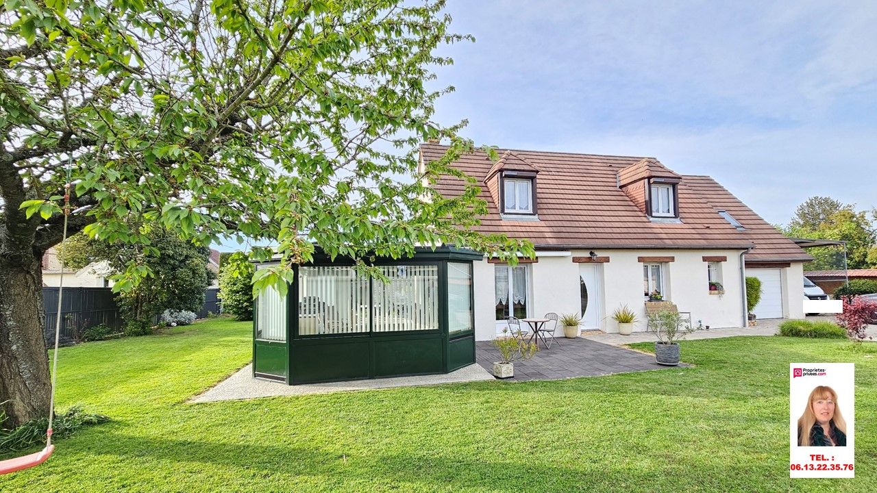 Fontaine Bellenger - Maison sans travaux de 130 m2 - 4 chambres dont une en rez de chaussée sur 1010 m2 de terrain plat - Prix : 289.000