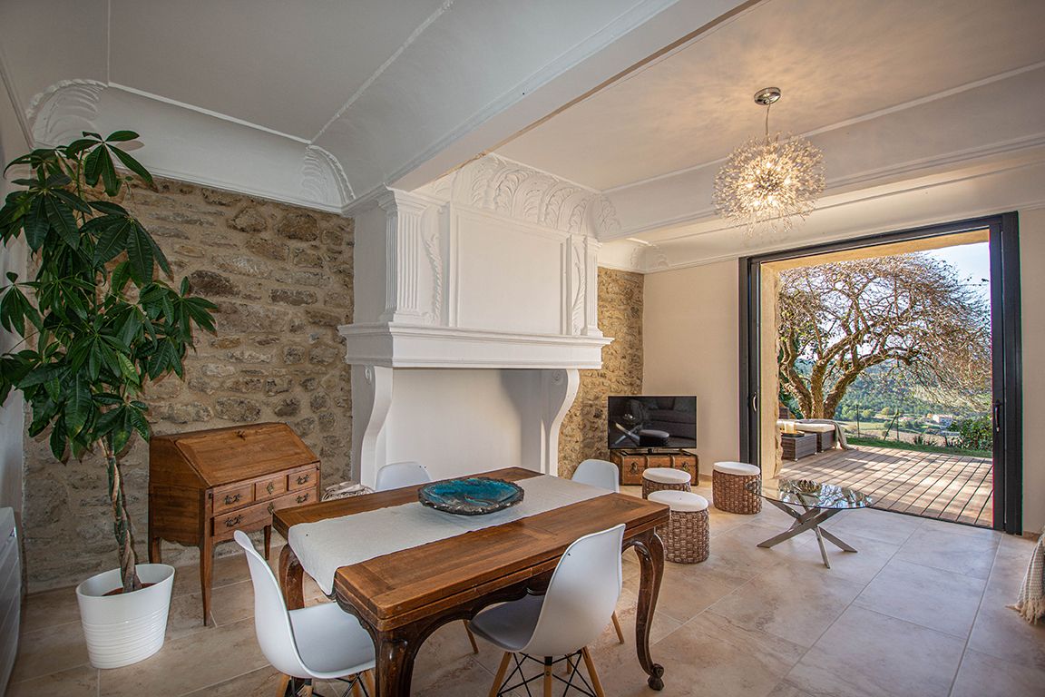 Appartement T2 avec loggia terrasse et jardin