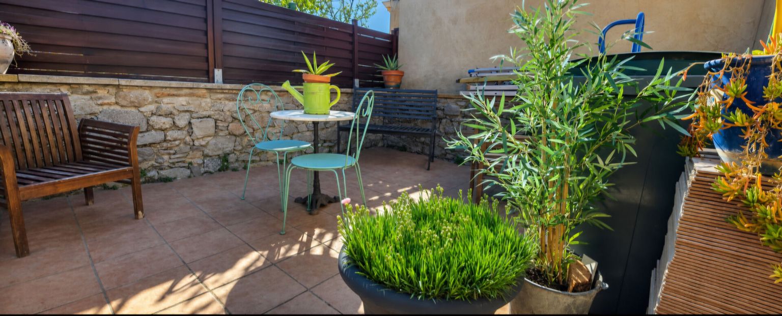 DEMEURE DE CHARME 11700 Capendu 7 PIECES 190 m2 / EXTERIEUR