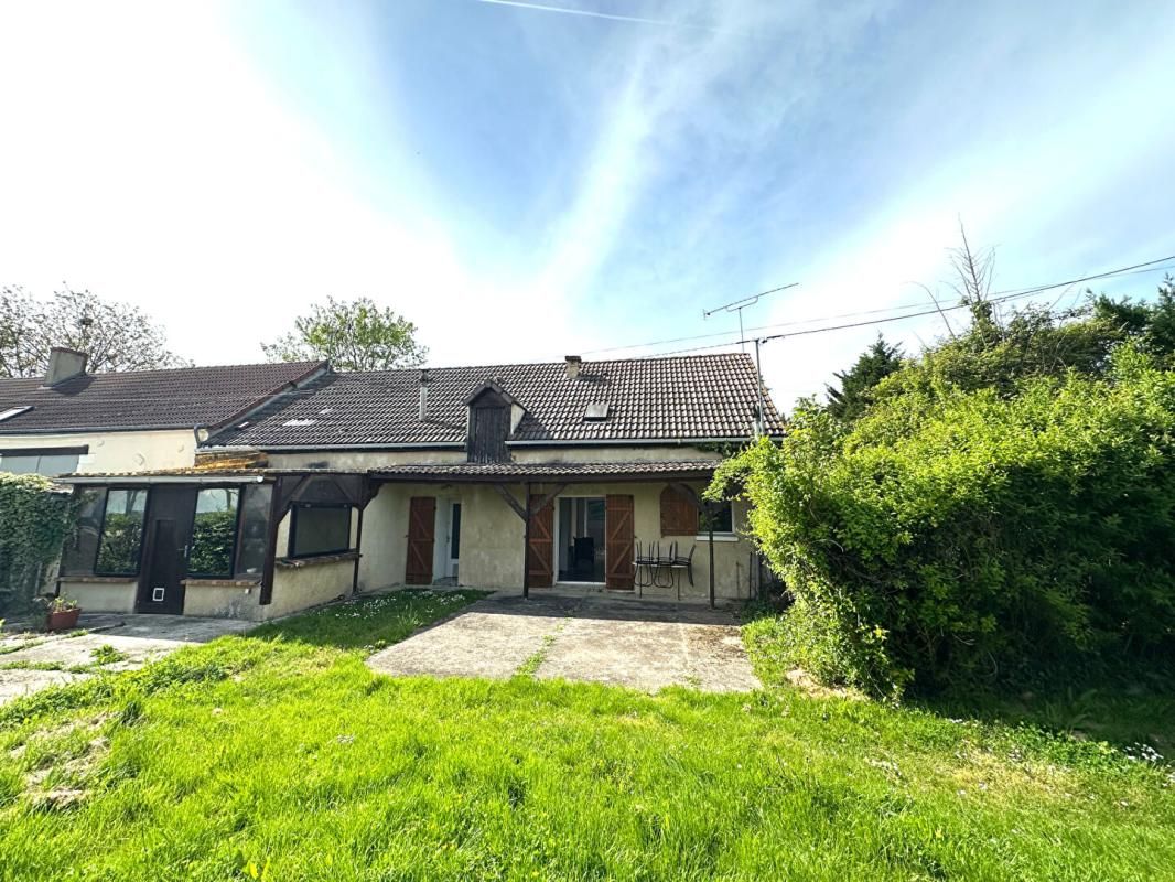 Maison de 85 m² sur la commune de Rouvres les Bois (36110)