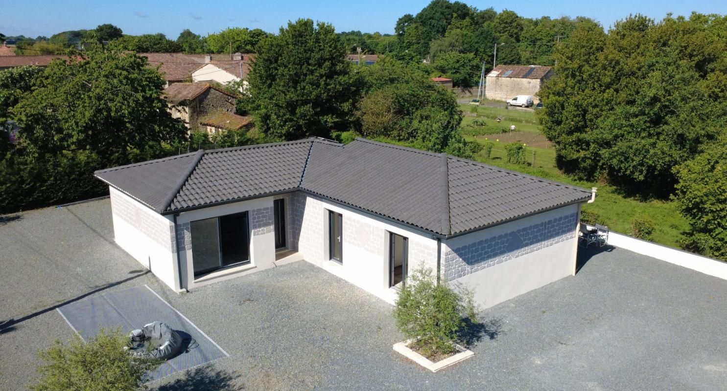 Maison Savigne 4 pièce(s) 105 m2