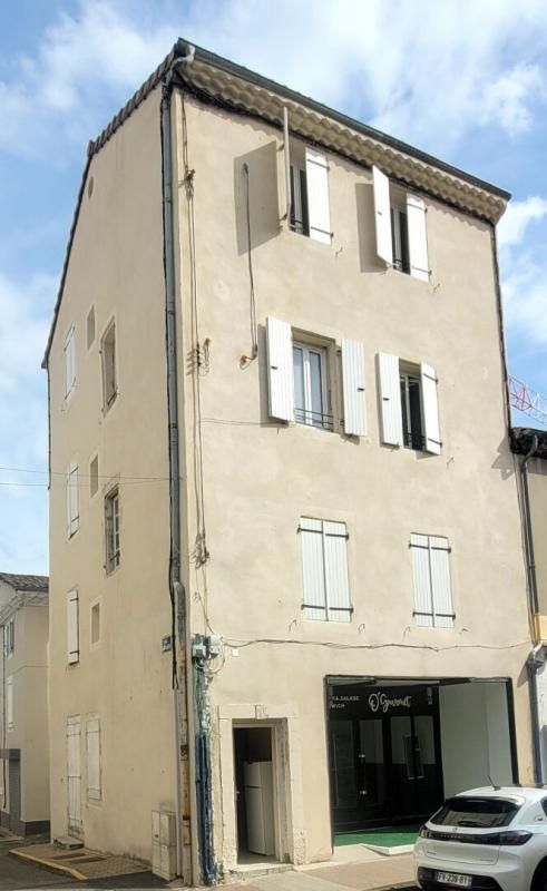 IMMEUBLE DE RAPPORT , RENDEMENT 10,13 % 225 000 EUROS
