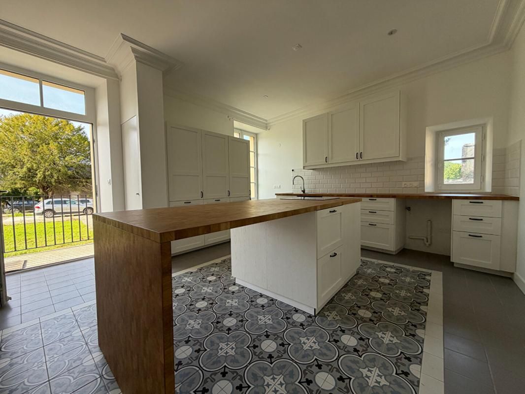 MAISON LA CHAPELLE SUR ERDRE - LE BOUFFAY
