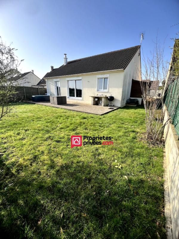 Vémars (95470) maison individuelle de plain-pied avec sous-sol total et vue dégagée