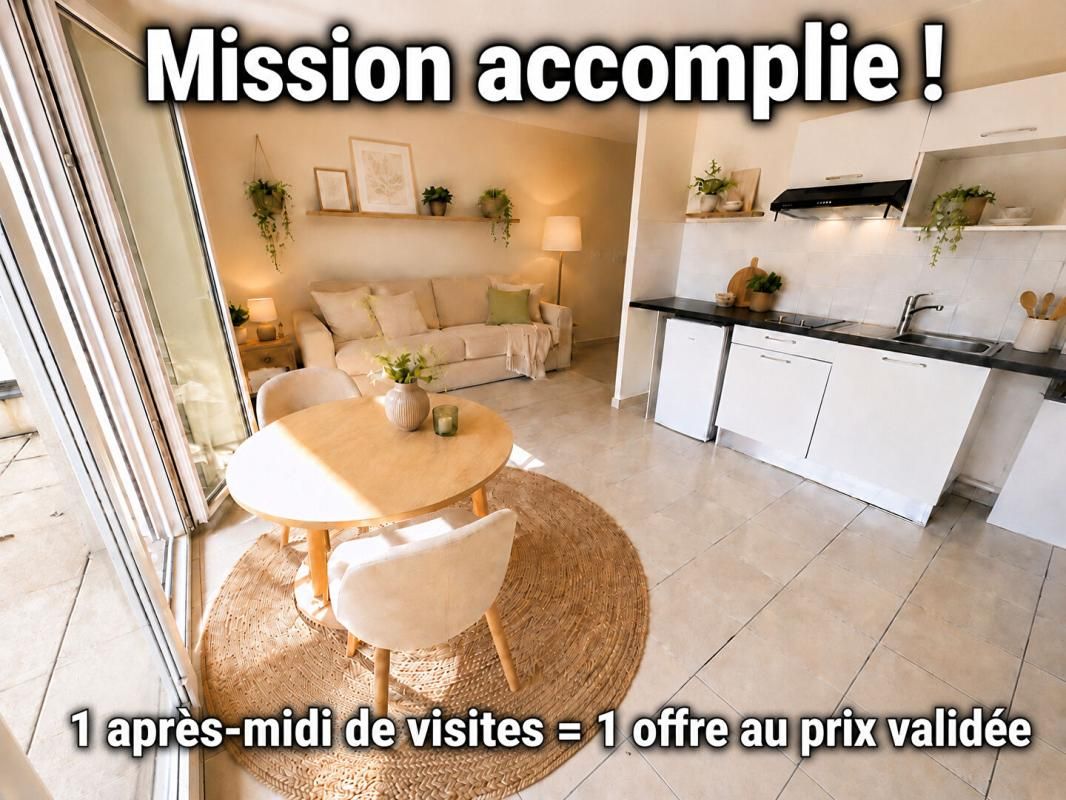 DECINES CHARPIEU - Studio en rez-de-chaussée avec terrasse et parking abrité sécurisé