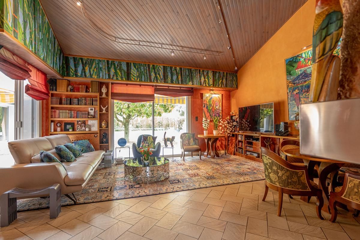 LIEUX UNIQUES ® x PROPRIÉTÉS PRIVÉES ® PROPOSE MAISON CONTEMPORAINE DE 245 M² - TERRAIN 1313 M² - 41100 SAINT-OUEN