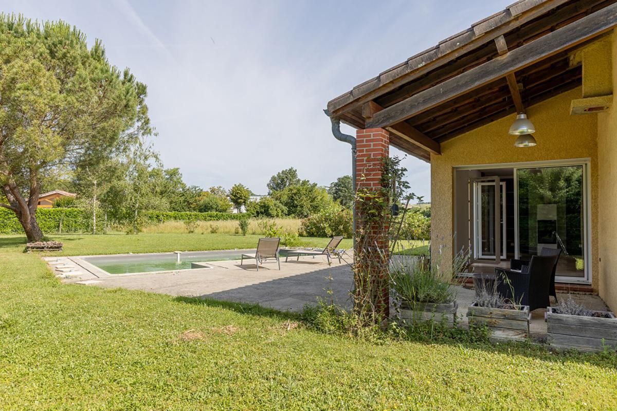 À VENDRE Villa Plain-pied T4 de 92 m2 avec piscine à Bessières - 31660