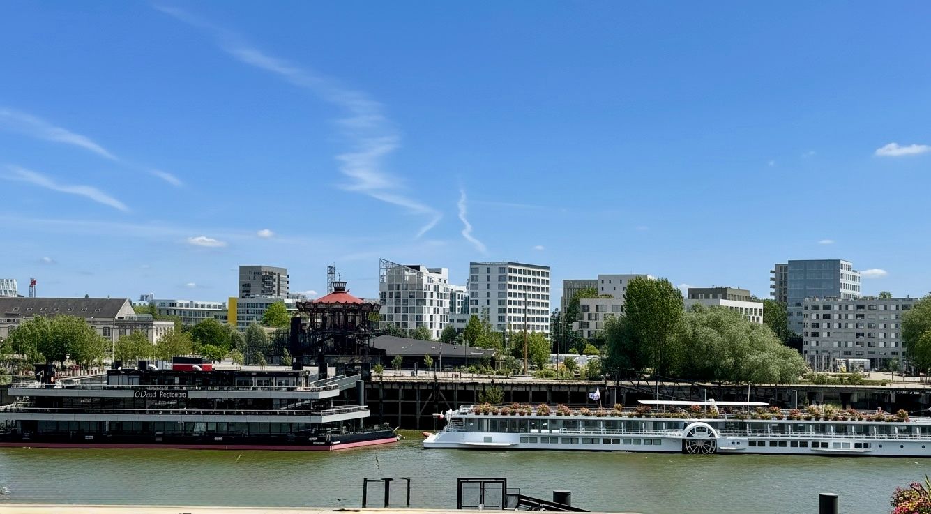 A VENDRE - APPARTEMENT TYPE 5 - 44100 NANTES