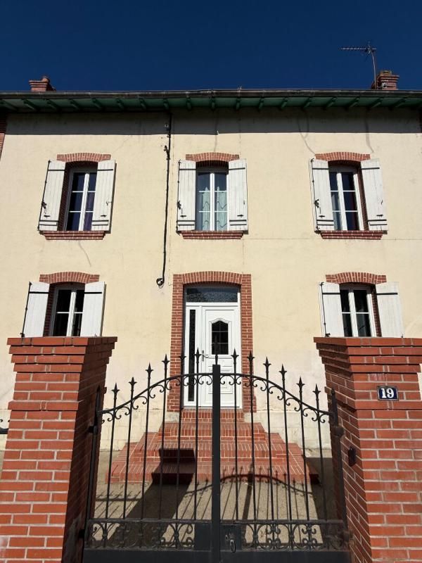 Maison Aire Sur L'adour 7 pièce(s) 200 m2