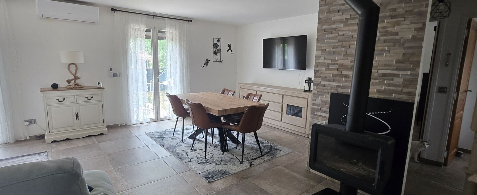 VILLA PLAIN PIED LA REDORTE SUR 550 M² DE TERRAIN