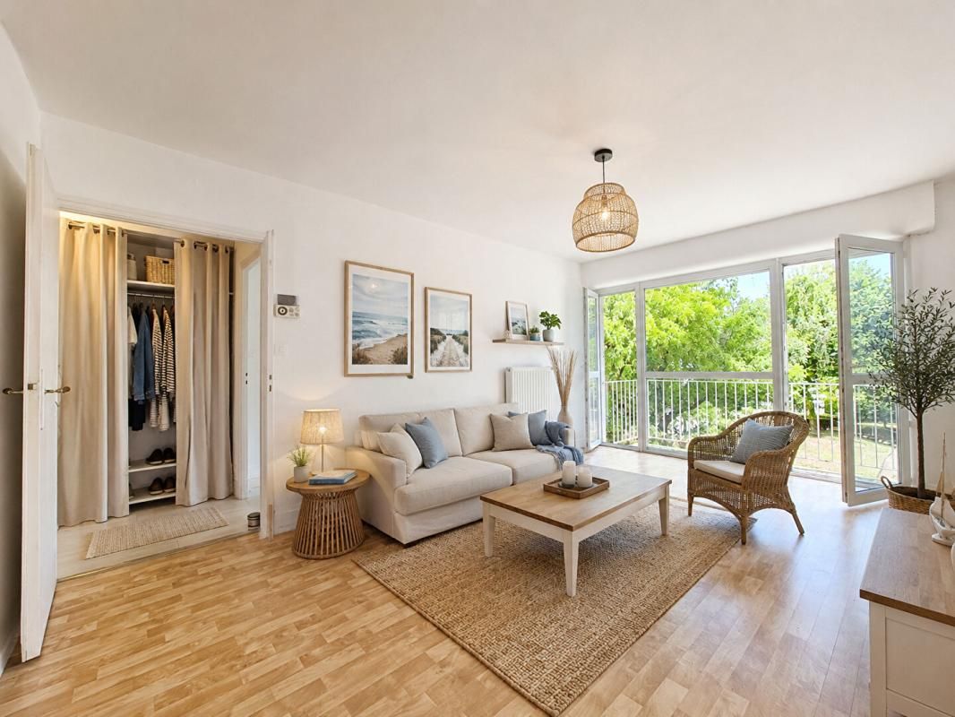 Appartement La Rochelle 4 pièces74 m2 avec balcon, cave et ascenseur