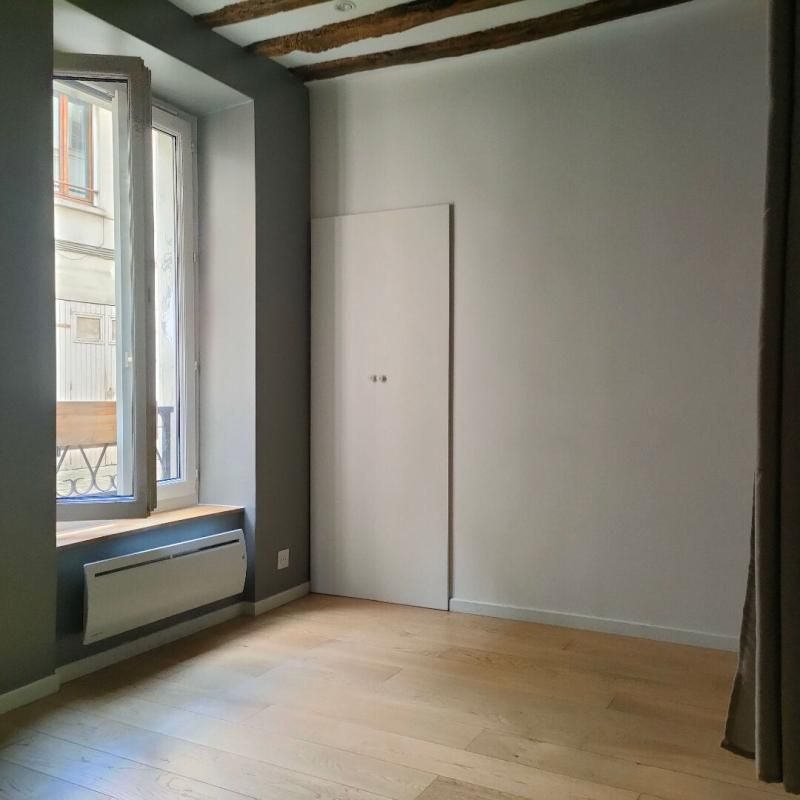 Studio de charme refait à neuf- Faubourg Saint-Antoine-vendu loué-