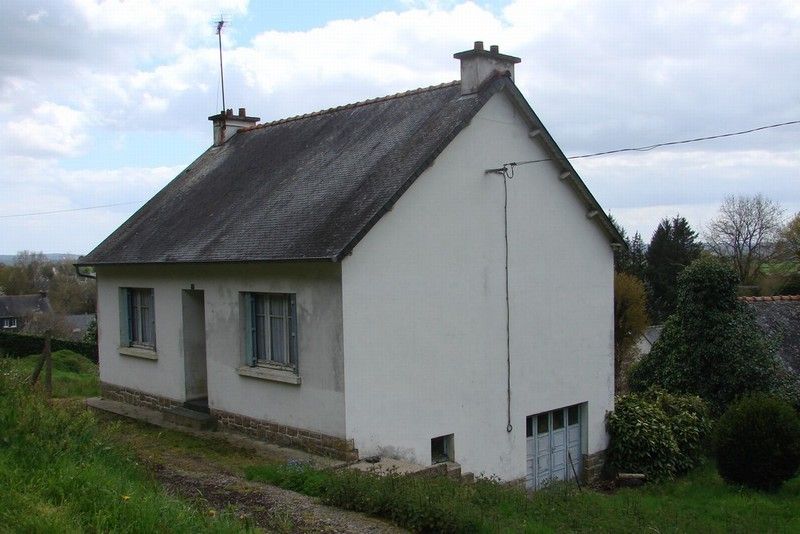 St Nicolas du Pelem  Maison 4 Pièces  25 000 €