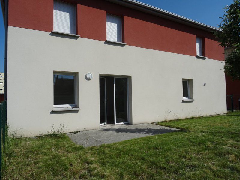 Maison semi-mitoyenne 80 m2 env -Noyelles sous lens- 3 chambres