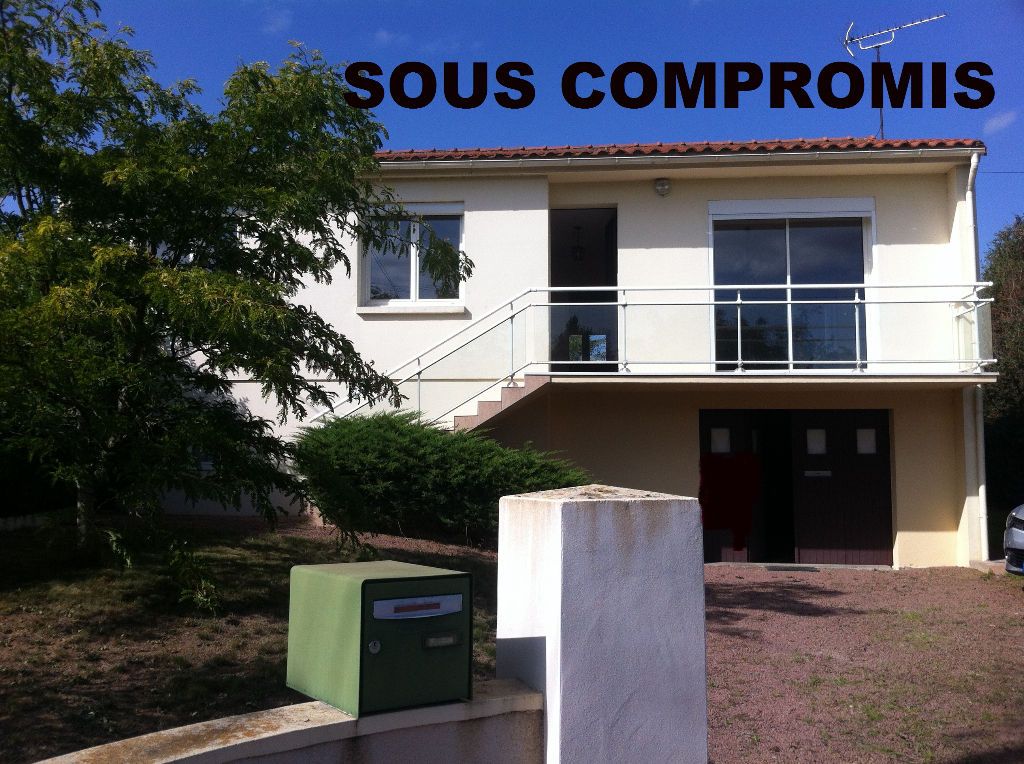 Maison 3 chambres terrain 1 685 m²