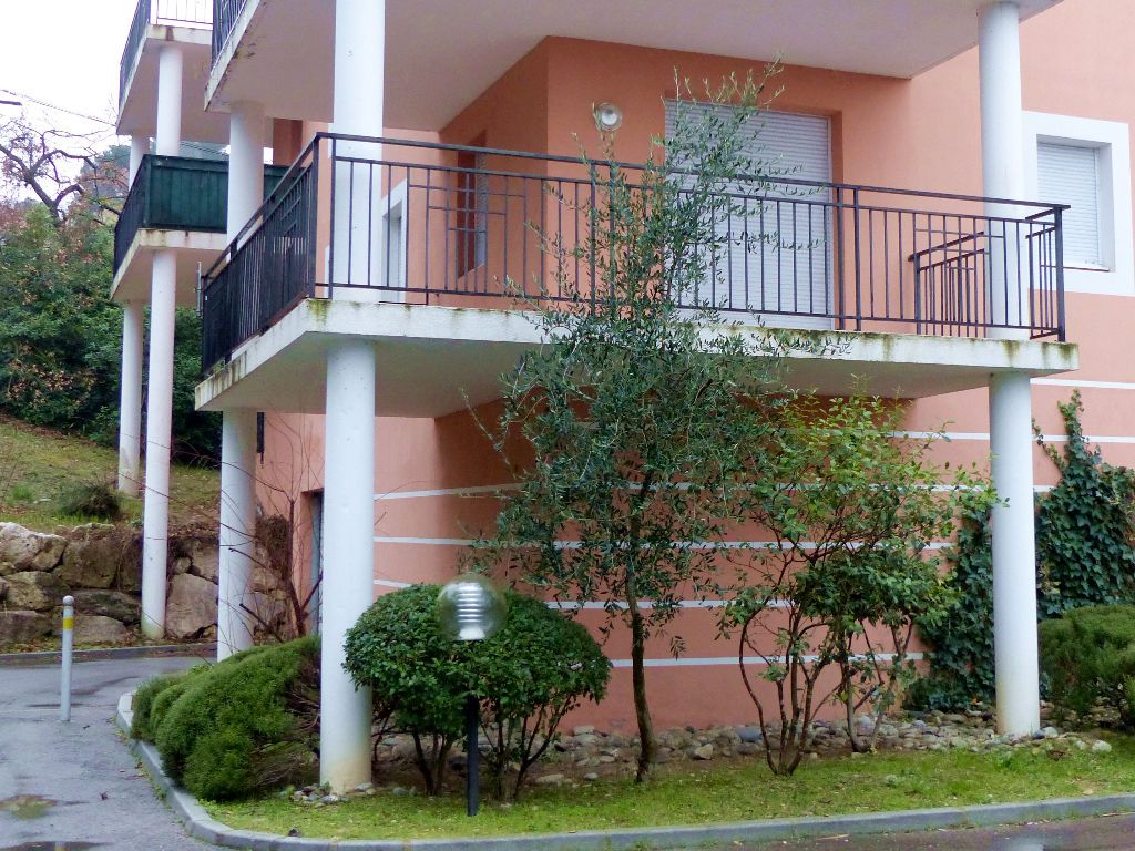 Appartement de standing avec belle terrasse