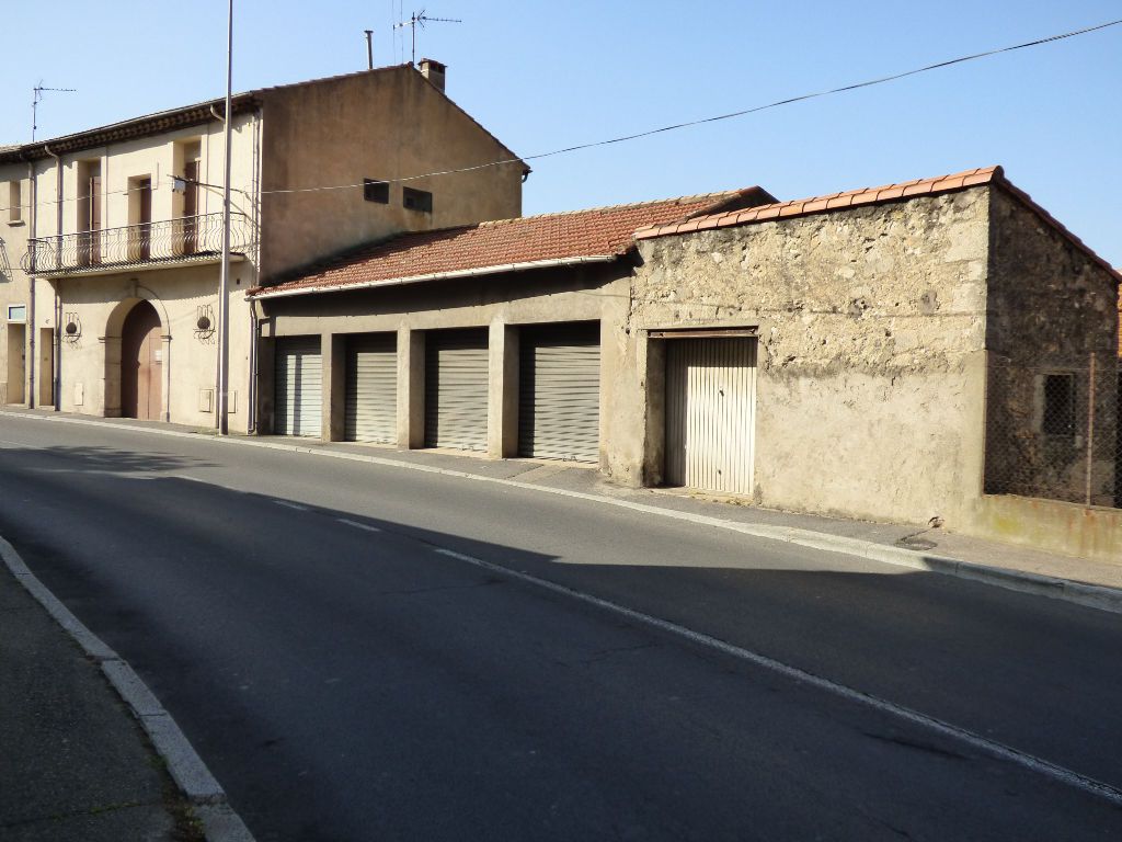 Lot de 5 garages / box à Beziers