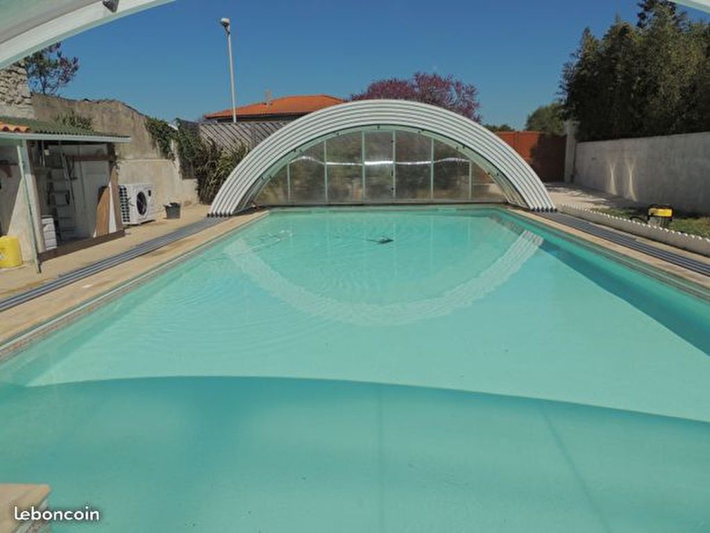 Maison avec superbe piscine chauffée et couverte, Dolus D Oleron 3 pièce(s) 79 m2