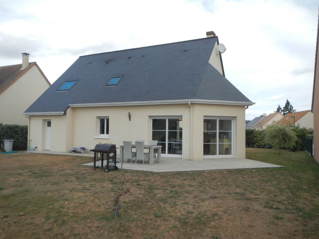 Maison La Suze Sur Sarthe 5 pièce(s) 128 m2