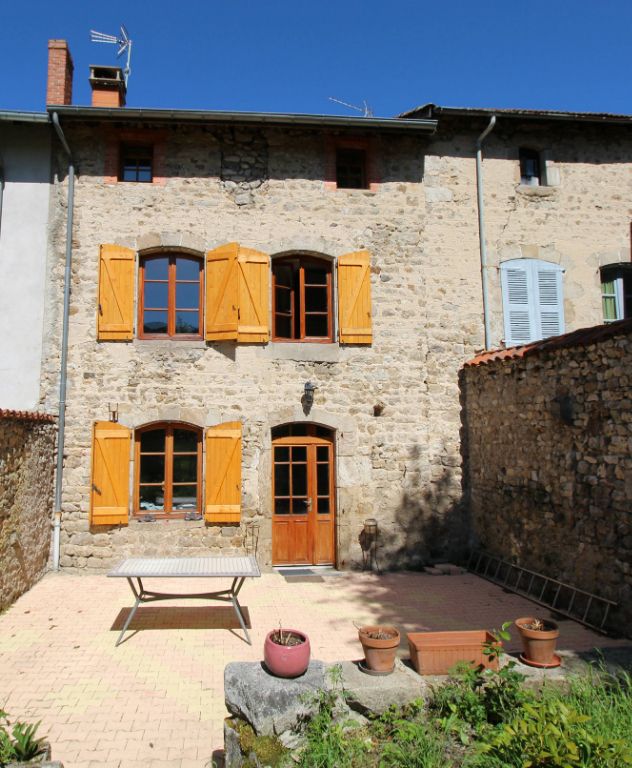 Maison Saint Antheme 5 pièce(s) 91 m2