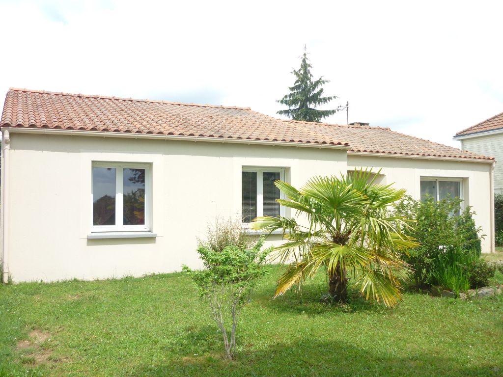 SAINTE PAZANNE MAISON PLAIN PIED 120 M² -3 CHAMBRES - BUDGET 259 970  HAI