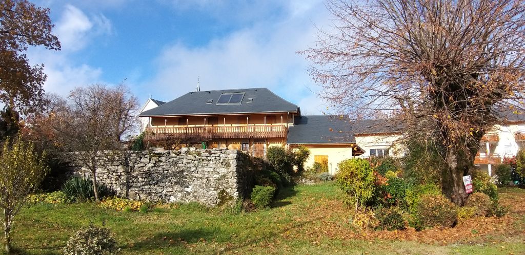 Maison Montagnole 5 pièce(s) 107m2 sur terrain de 1640m²