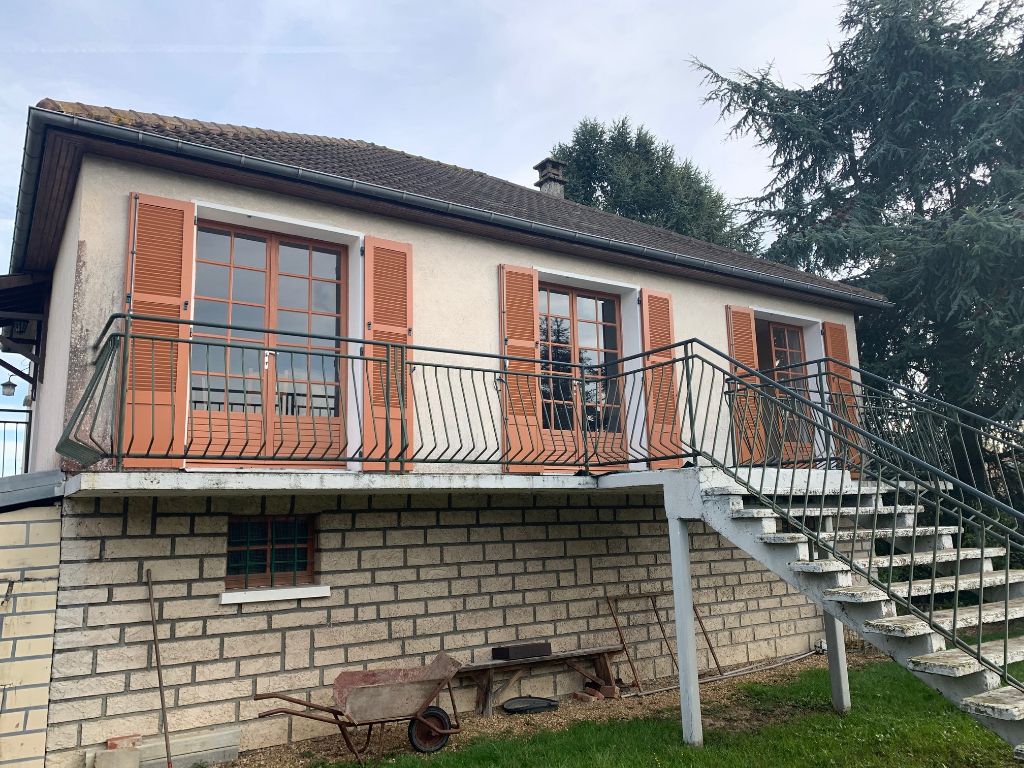 Maison Le Perray En Yvelines 2 chambres sur sous-sol total