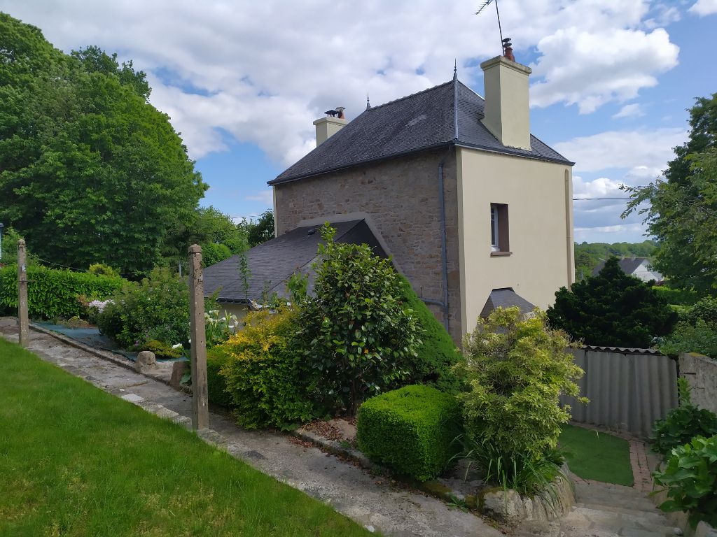 Maison Guemene Sur Scorff 6 pièce(s) avec jardin et garage