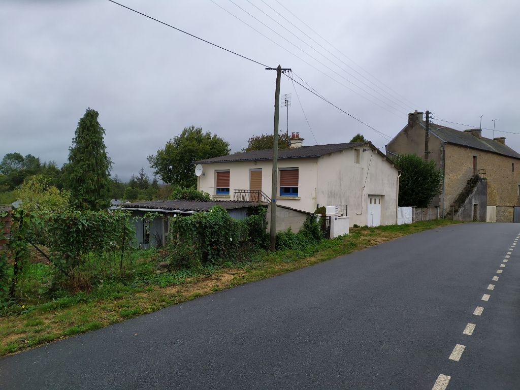 Maison Langoelan équipement et ouvertures neufs avec grand garage