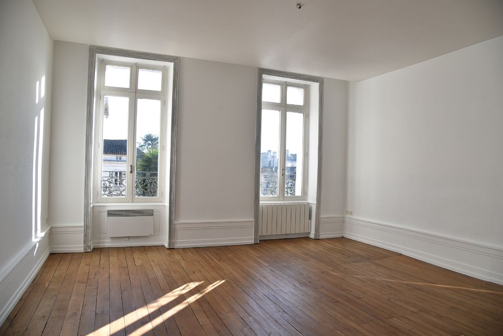 Appartement Angouleme 3 pièce(s) 76.22 m2