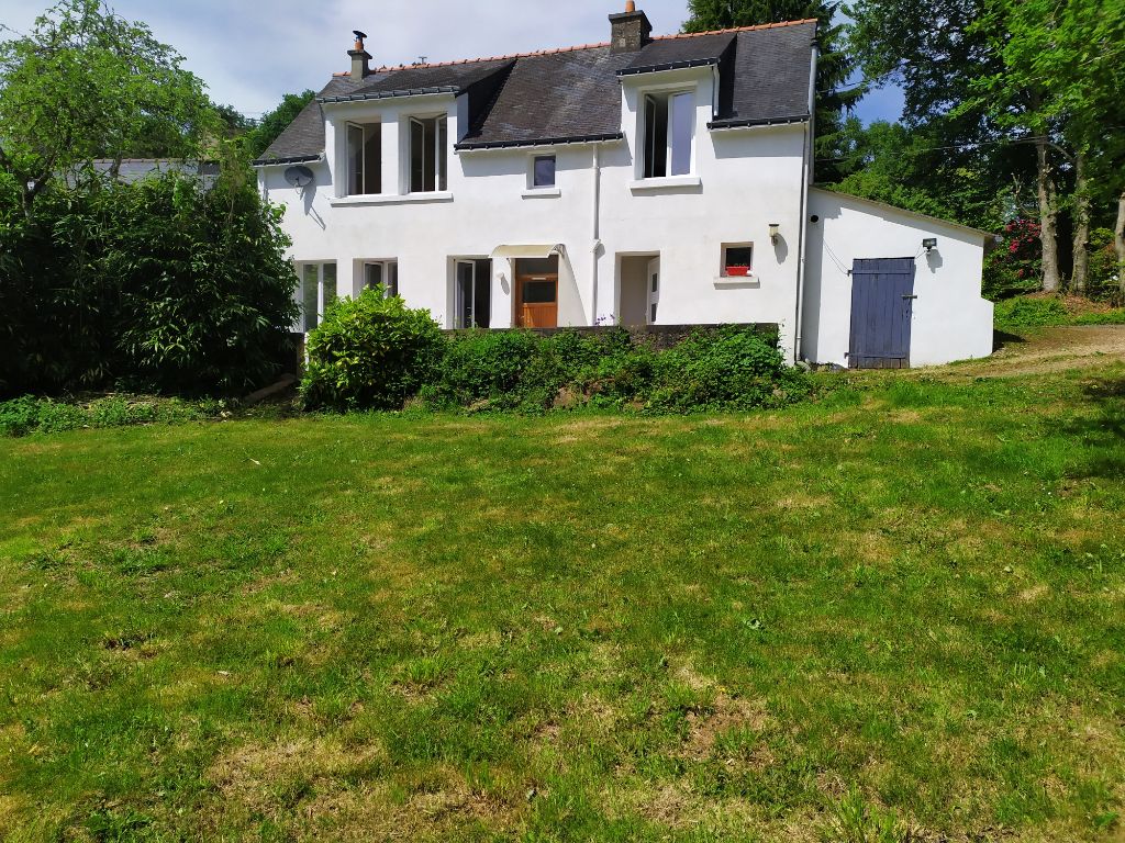 Maison Locmalo plein sud 5 pièce(s)  avec grand jardin