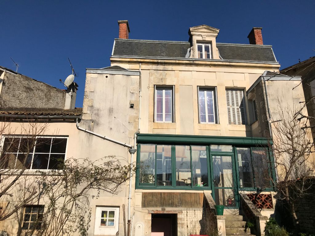 Maison Saint Maixent L Ecole 8 pièce(s) 220 m2