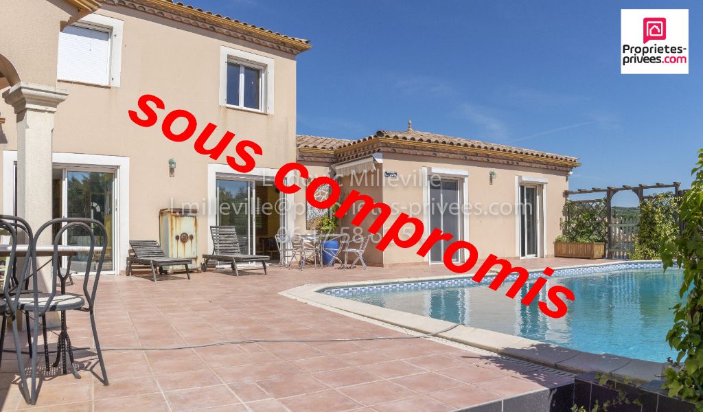 Villa type 6 avec double garage/piscine et vue sur 1547m² de terrain