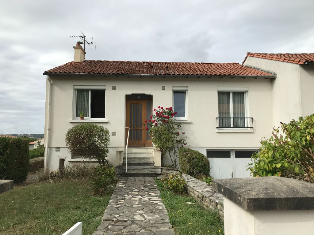 Maison  4 pièce(s) 75 m2