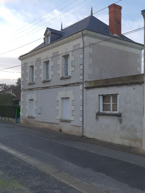 Maison Loches 5 pièce(s) 98 m2