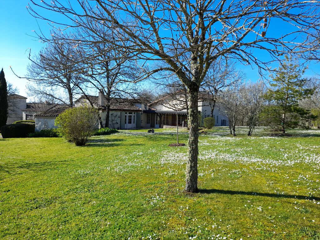 Maison pierre Montcuq En Quercy Blanc - 190 m2 - au calme