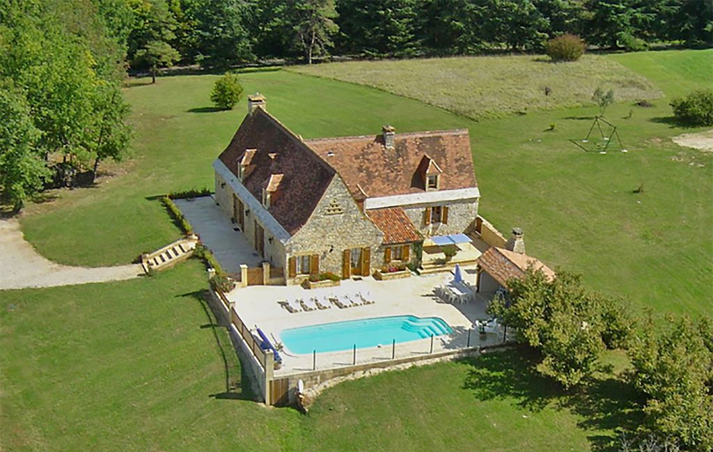 MAISON et GITE  COLY SAINT AMAND 7 pièce(s) 285m2