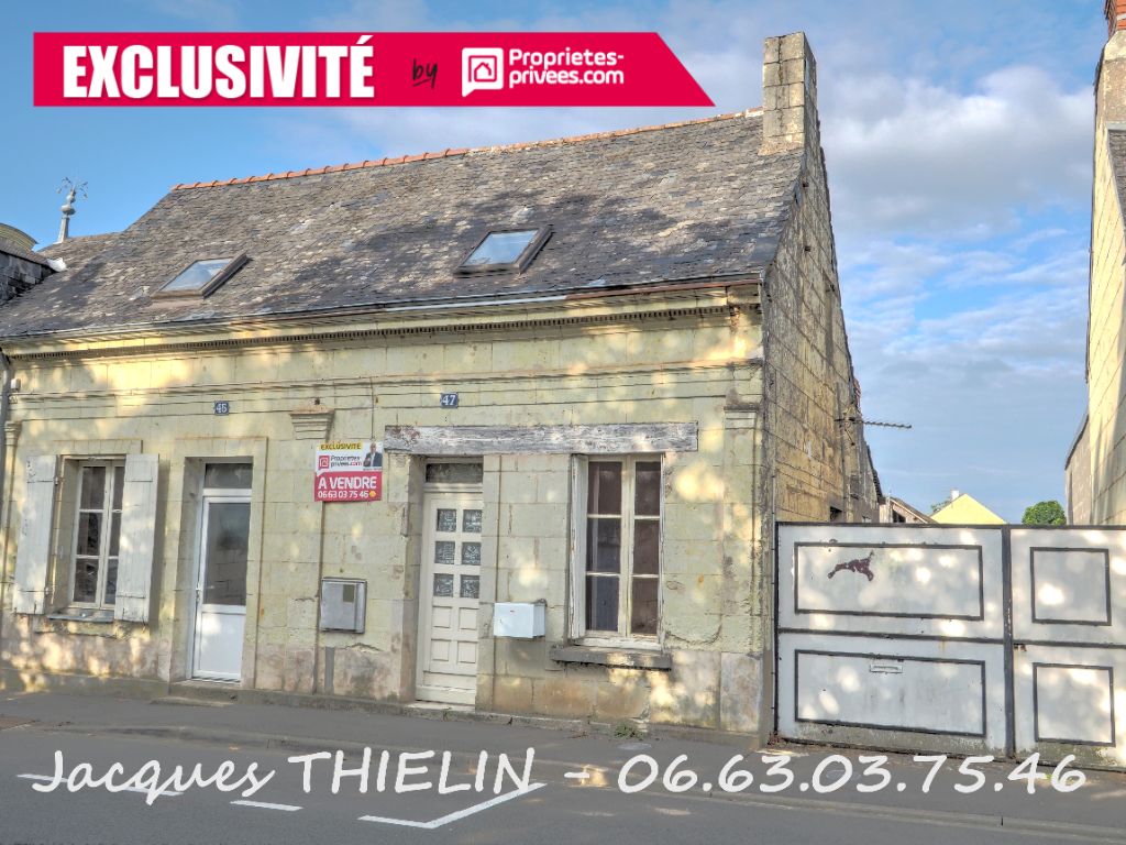 ENSEMBLE IMMOBILIER CENTRE-VILLE LONGUE-JUMELLES !!!