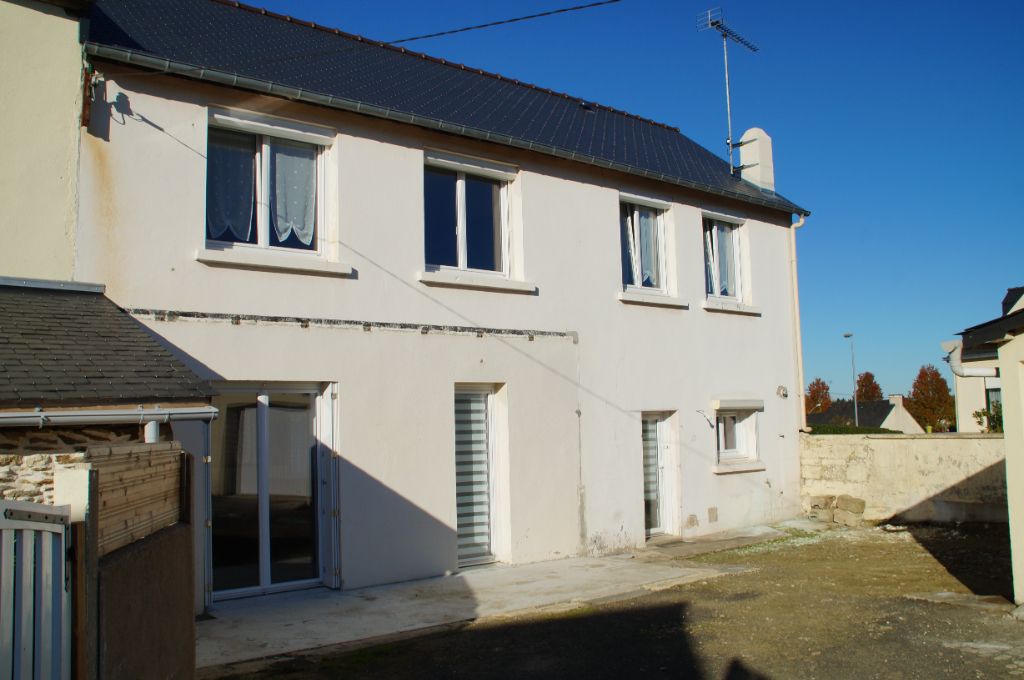 Maison  immeuble  5 pièce(s) 117m2