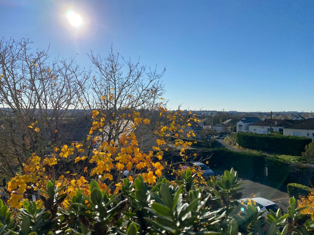 SAINT-HERBLAIN BOURG DERNIER ETAGE