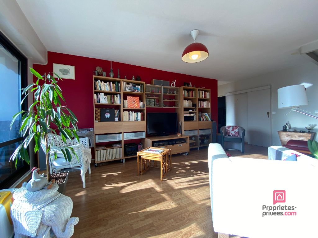 APPARTEMENT ILE DE NANTES - VUE LOIRE TYPE 4