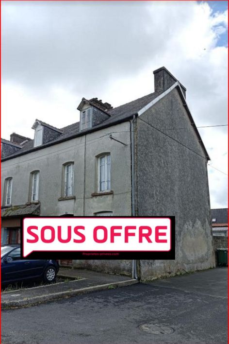 29530 Plonévez du Faou 4 chambres à restaurer avec ancienne boutique et cour