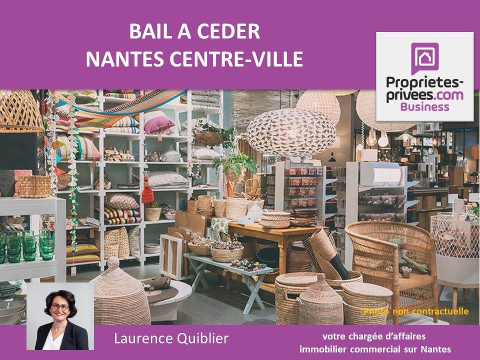 44000 NANTES - QUARTIER CHATEAU - LOCAL COMMERCIAL 25 m²