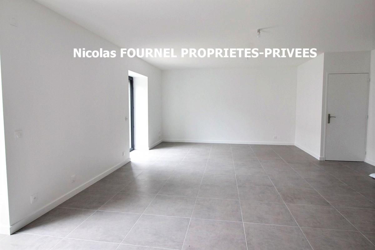 PLANFOY Location Appartement Planfoy 4 pièce(s) 91 m2 2