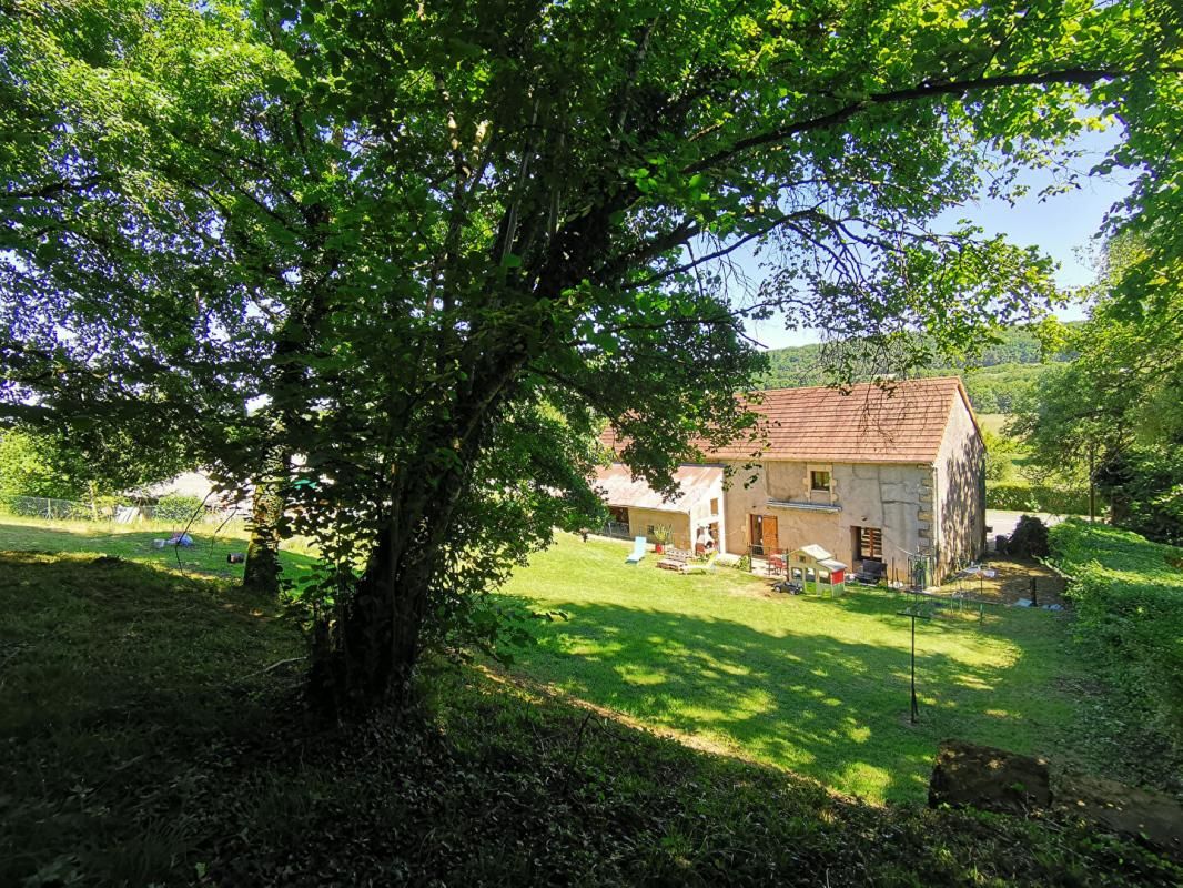 Se poser et profiter d'un Bel Air au jardin terrasse d'Avallon