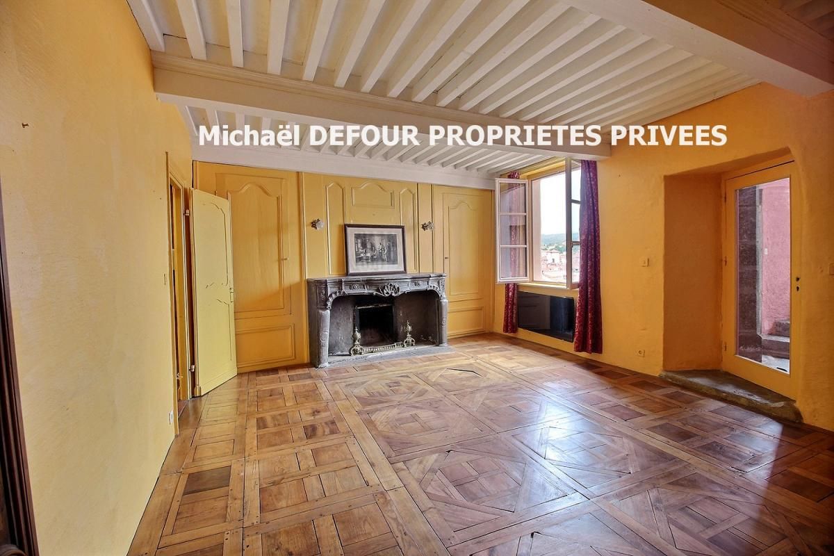 LE PUY-EN-VELAY Le Puy en Velay CENTRE 43000 appartement Duplex 106 m² 2 chambres avec TERRASSE TROPEZIENNE et PIGEONNIER 4